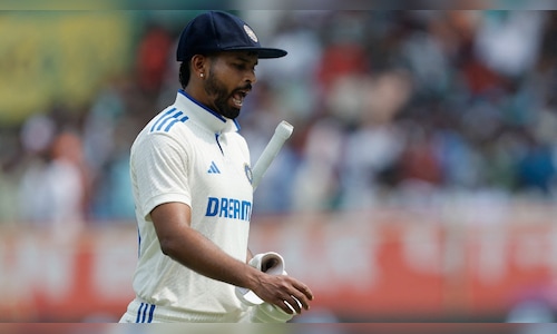 Shreyas iyer vs england 2nd test match.jpg