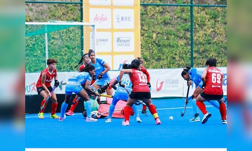 Women hockey 2025 09 6cba29dcbfbe8b8051eca331eecd7c9a.jpg