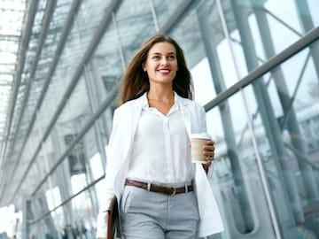 1758007907 1757603957 imgi 242 international womens day 2024 office fashion 2024 03 c93ed996896368ae.jpeg