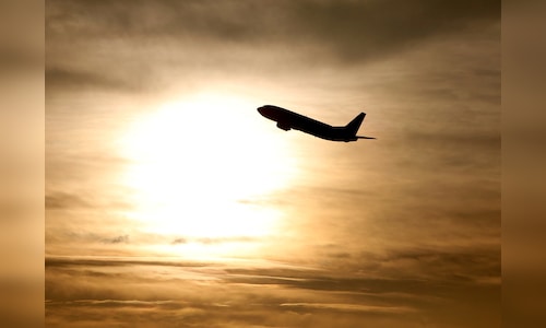 2023 04 06t165001z 1838517817 rc2390adbmr6 rtrmadp 3 eu regulation aviation taxonomy.jpg