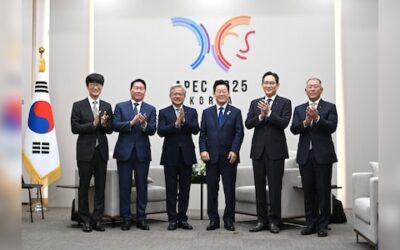 2025 10 31t072738z 2023106039 rc2vmhamdot9 rtrmadp 3 apec summit southkorea nvidia 2025 10 8b5717392.jpeg