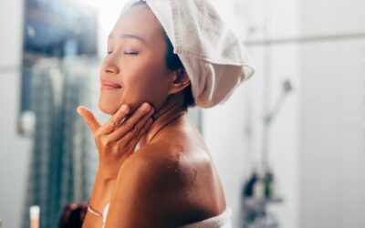 ನಿಮ್ಮ ಚರ್ಮದ ಮೇಲೆ ನಕಲಿ ಟ್ಯಾನ್ ಹೇಗೆ ಕೆಲಸ ಮಾಡುತ್ತದೆ ಎಂಬುದರ ಹಿಂದಿನ ವಿಜ್ಞಾನ P0mc8ks3.jpg