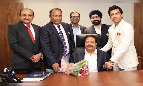 R shukla 2025 10 604f460ced027ae154a32a61586cac2b.jpg