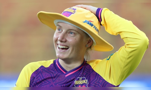 Up warriorz captain allysa healy.jpg