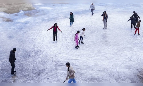 Ice skating in shimla 2025 12 bf8cd5d94fd23c4f71aa042c9980001b.jpg