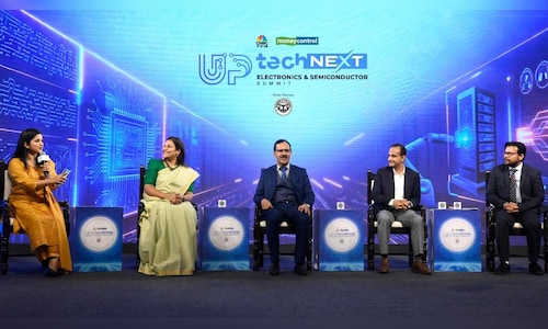 Up tech next summit event 2025 12 7606e38dbbf6aa92fa45364c60cf8764.jpg