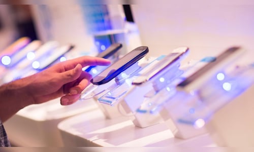 Buying smartphone 2025 09 cf9a56fc61c83f1d02e67898e717da2b.jpg