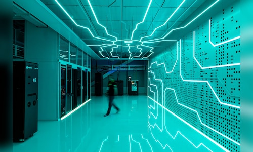 Data centre 2025 12 50e6238c4bea54b45bbaa7cd53b02683 scaled.jpg