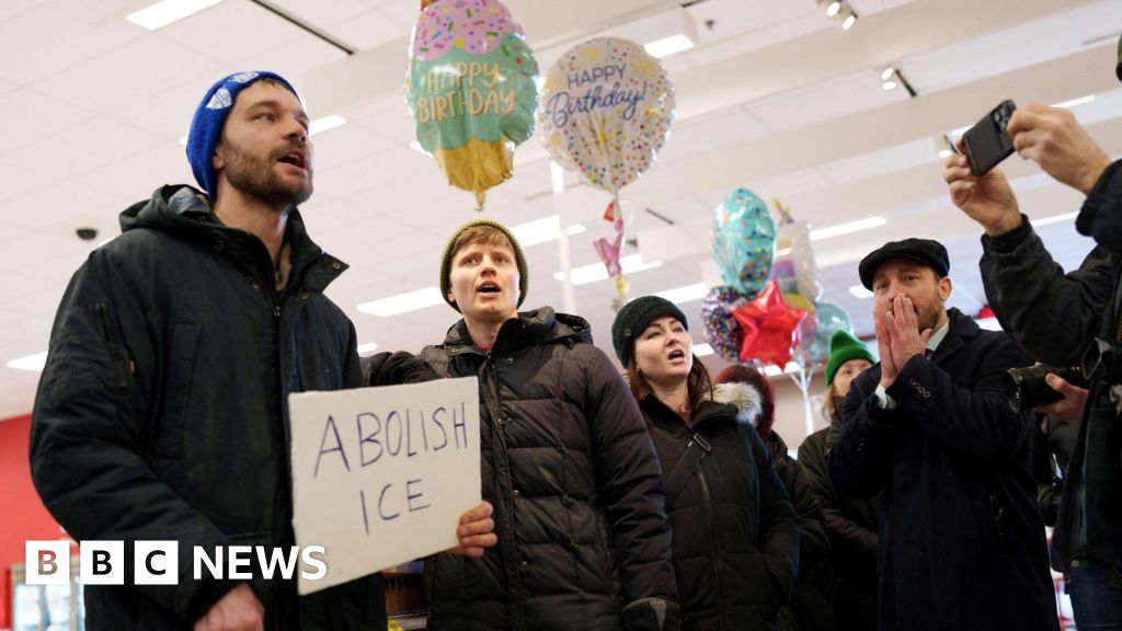 63506a20 fd54 11f0 8a5d 2172c3970cab.jpg