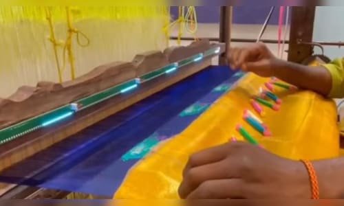 Ai kanjivaram weaving 2026 02 ae420be507e2b8cbd7c94881e01fd057.jpg
