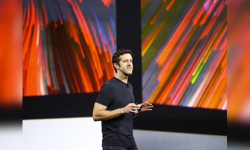 2017 06 05t000000z 855055821 hp1ed651dyo4w rtrmadp 3 apple developer 2026 03 021fbc6a297b7290357334d.jpeg