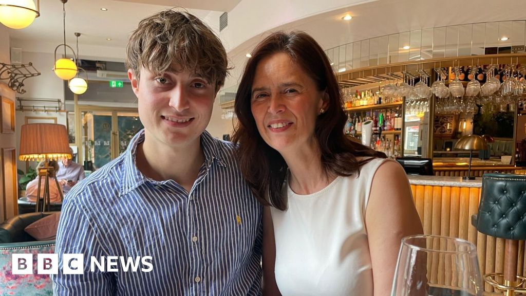 5adfb330 3a5f 11f1 9d5c 8ba507d7dbde.jpg