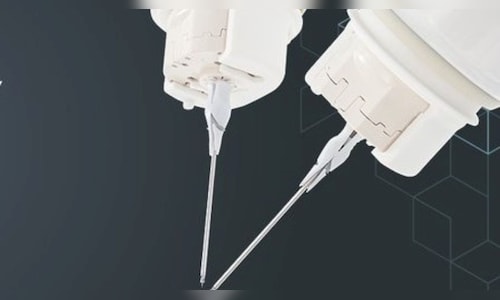 Symani robotic microsurgery 2026 04 715e3e0cee7f81a10d7b67e9b1ad2bfb.jpg