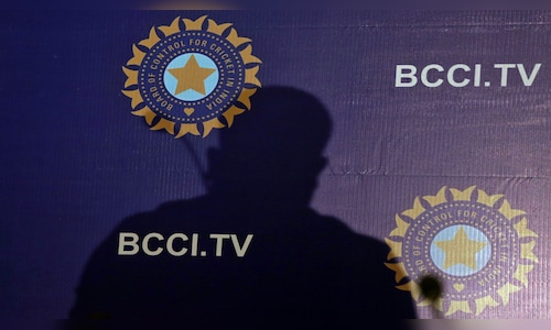 2019 08 16t135337z 2116414932 rc1b3def8340 rtrmadp 3 cricket india coach 2 2026 05 694ec8b4b906f4fa7.jpeg